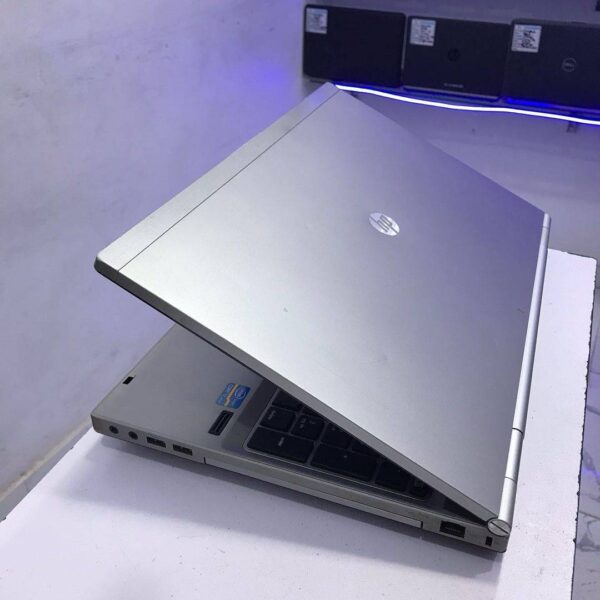 HP EliteBook 8470p i5-2520M 2.50GHz 8GB RAM 500GB HDD Win 10 Pro 22H2 - Image 8