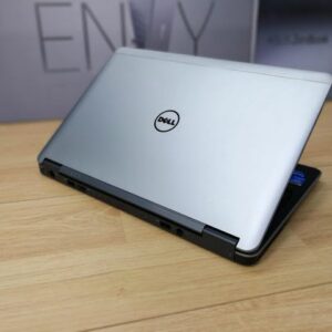 Dell Latitude e7240 Core i5-4th Gen 8GB 256SSD 12.5″ TS